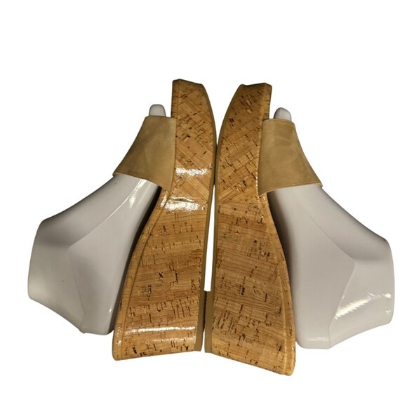 Stuart Weitzman Summer Wedge Women's Tan Suede Slide Sandal, Size 9B WORN ONCE - Picture 6 of 10